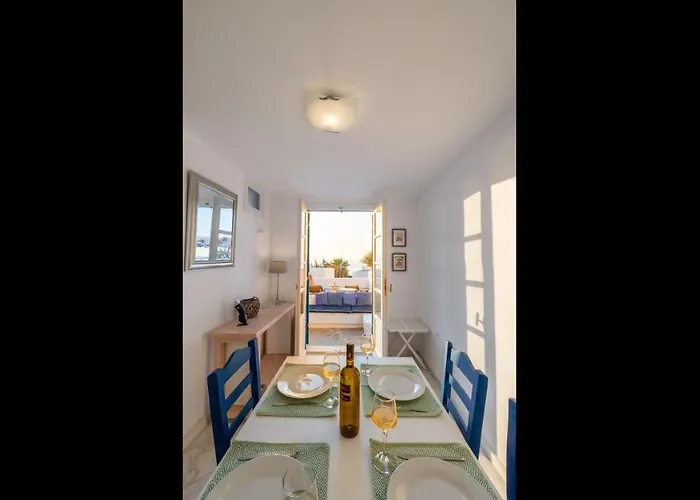 House With Seaview Hébergement de vacances